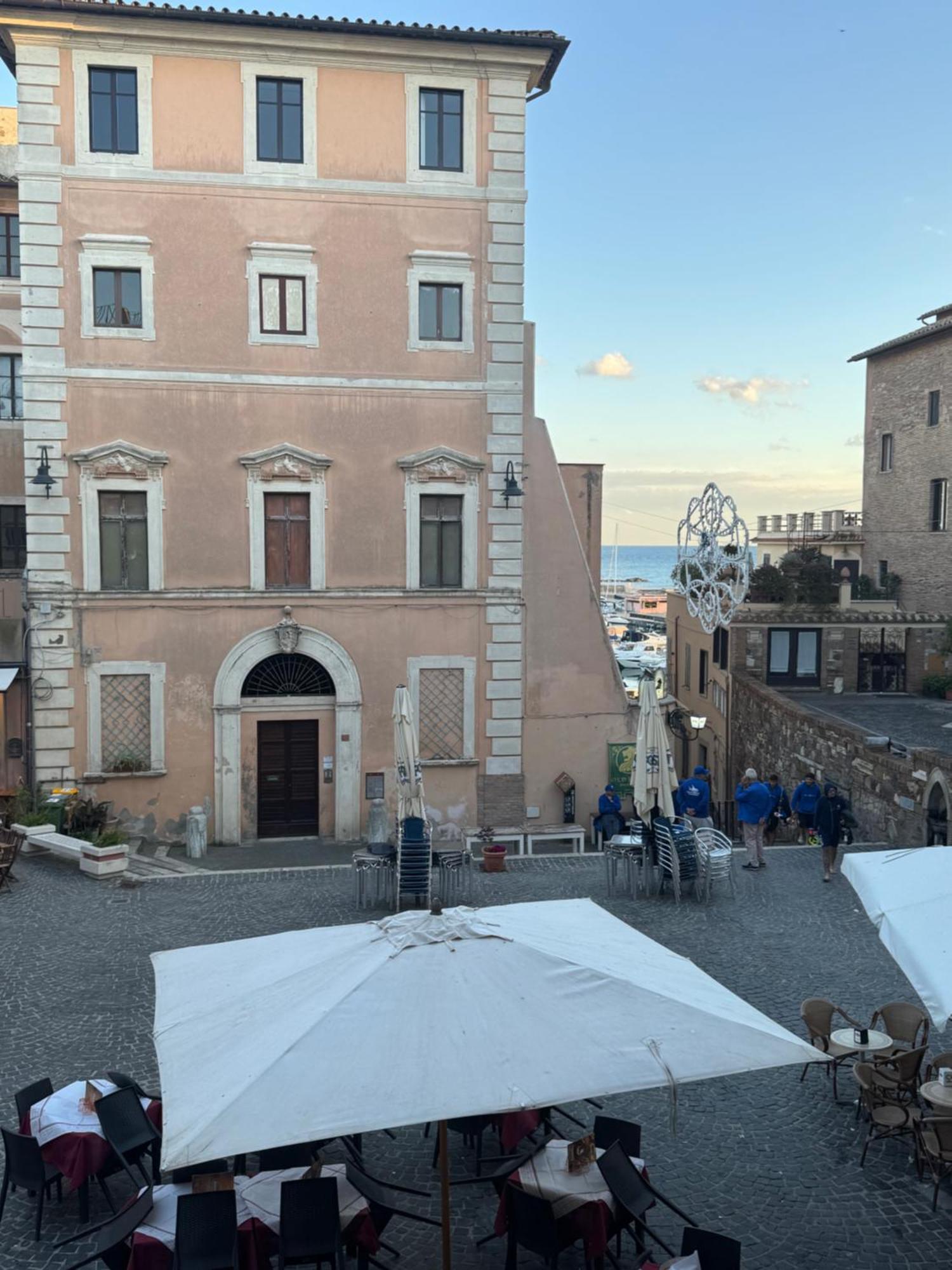Il Vicolo B&B Giubileo Nettuno Exteriör bild